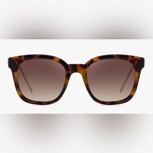 Classic Tortoiseshell Women's Sunglasses - Brown Gradient Lenses